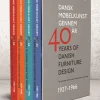 Dansk Møbelkunst gennem 40 aar - 1927-1966: 40 Years of Danish Furniture Design - 192... (Bog, Indbundet, Dansk) af Grete Jalk