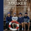 Et hav af masker: Strik inspireret af gamle sømandstrøjer (Bog, Hardback, Dansk) af Lotte Rahbek & Gitte Verner Jensen