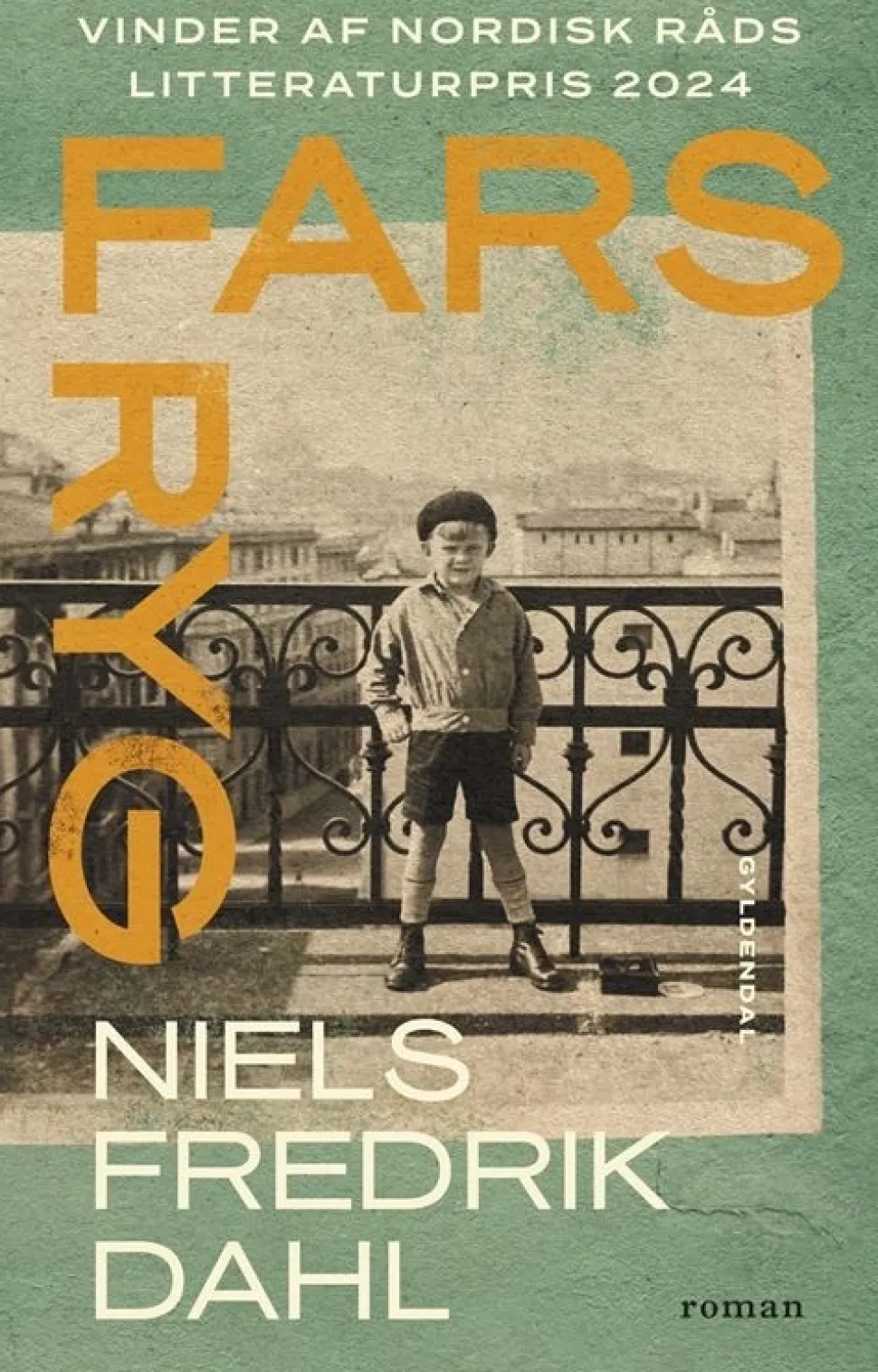 Fars ryg (Bog, Hæftet, Dansk) af Niels Fredrik Dahl
