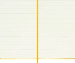 Moleskine: Classic Silk Notebook (Notesbog, Hardcover, Classic fabric, Pocket, Orange Yellow, Ruled)