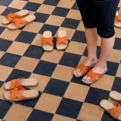 Shangies: Spicy pumpkin - UNISEX (Sandal, Unisex, Spicy pumkin)