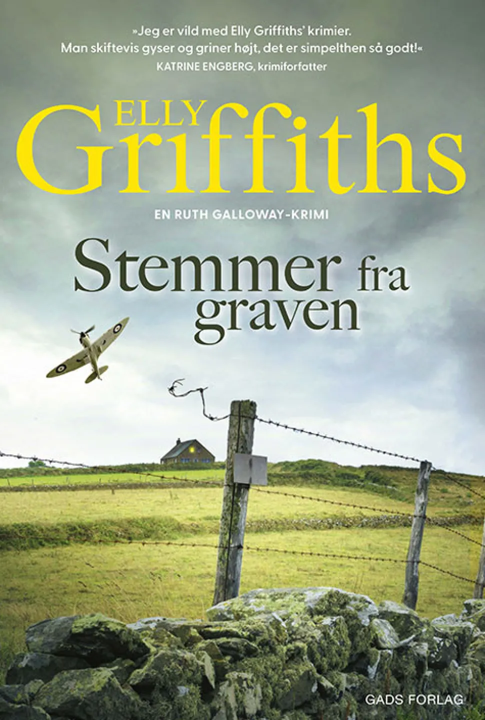 Stemmer fra graven: En Ruth Galloway krimi - bind 7 (Bog, Hæftet, Dansk) af Elly Griffiths