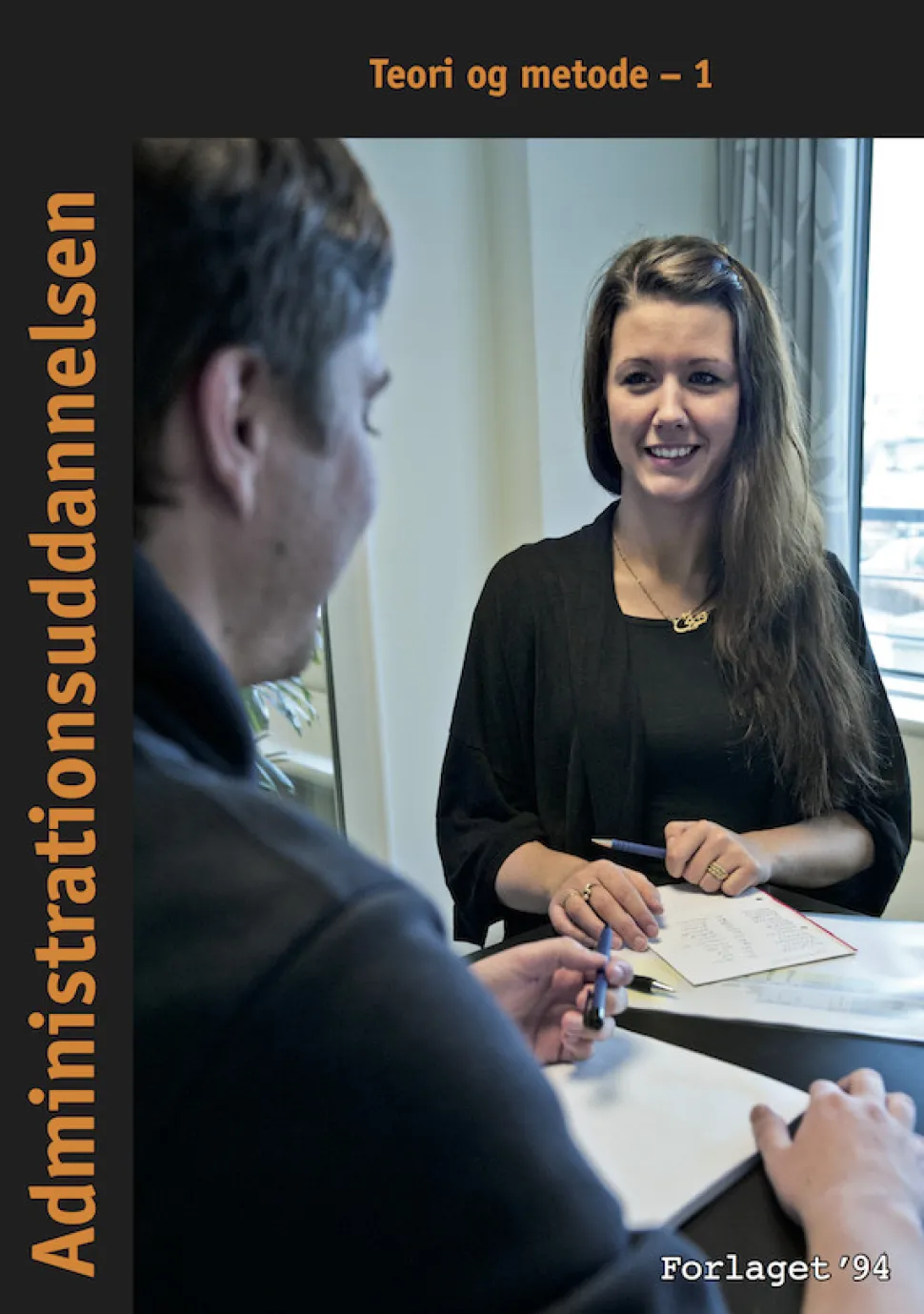 Teori og metode 1: Administrationsuddannelsen (Ebog, epub, drm, Dansk) af Søren Fog m.fl.