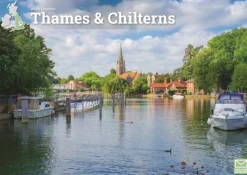 Thames & Chilterns A4 Calendar 2025 (Kalender, Calendar, Engelsk) af Carousel Calendars