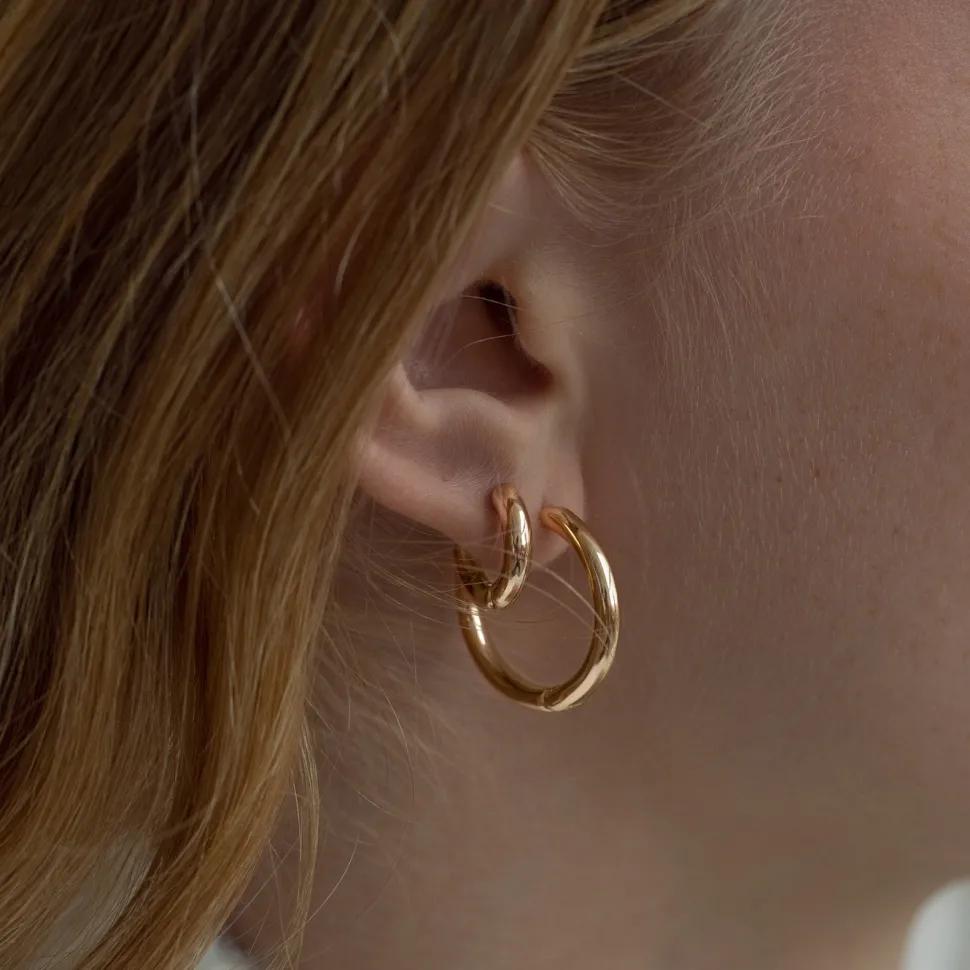 Timi of Sweden: Basic Medium Hoop (Smykke, Earrings)