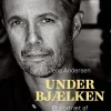 Under bjælken: Et portræt af Kronprins Frederik (Bog, Indbundet, Dansk) af Jens Andersen
